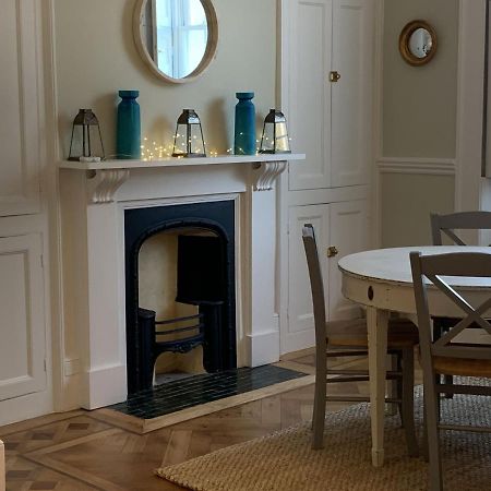 Villa The Westgate Charmouth Esterno foto