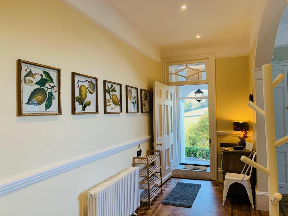 Villa The Westgate Charmouth Esterno foto