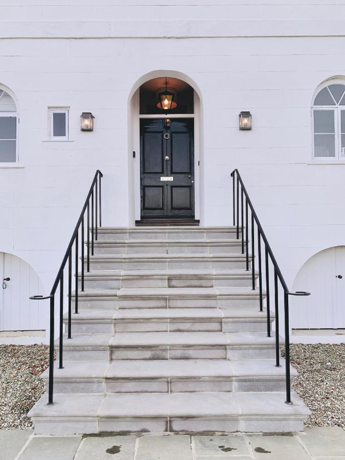 Villa The Westgate Charmouth Esterno foto