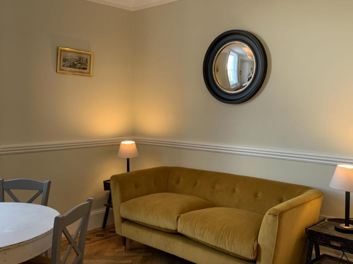 Villa The Westgate Charmouth Esterno foto